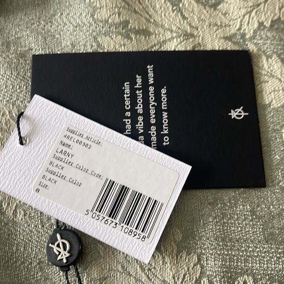 4th & Reckless NWT Larny Black Wide-Leg Jumpsuit Size 4 - Picture 13 of 13